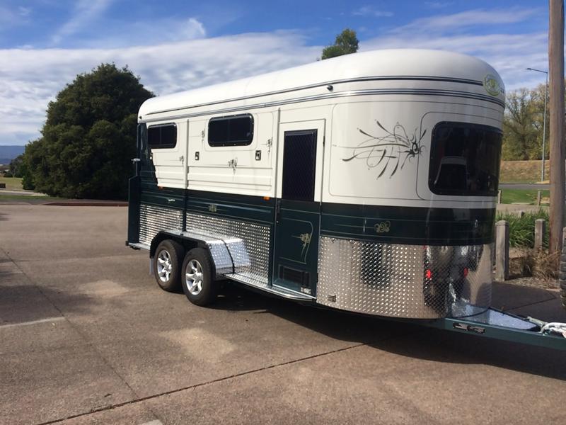 Horse Floats Ready to go now! Campbell Horse Floats